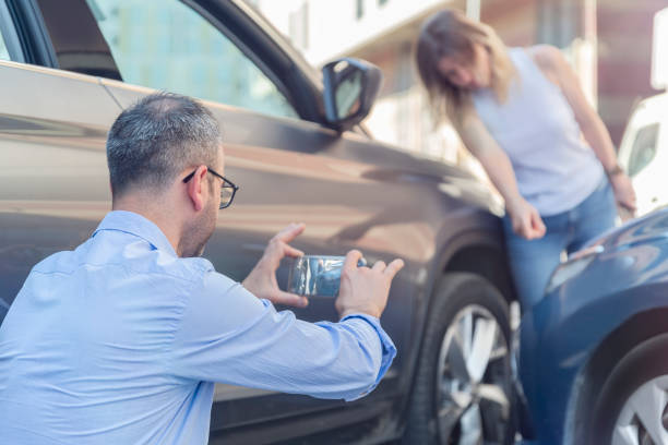 Professional Full Coverage Car Insurance technician working in Gaithersburg, MD